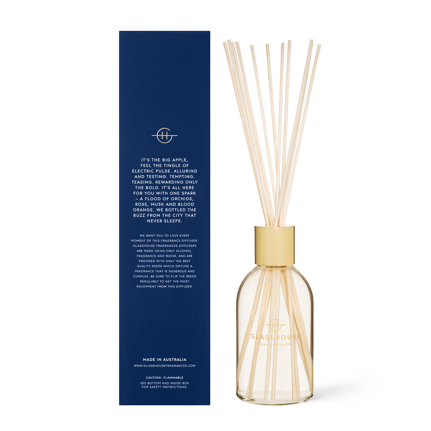 I'll Take Manhattan Diffuser A transcendent everyday luxury, it creates instant ambience. Exotic orchid, bold black rose and amber invoke the electric energy of the Big Apple.