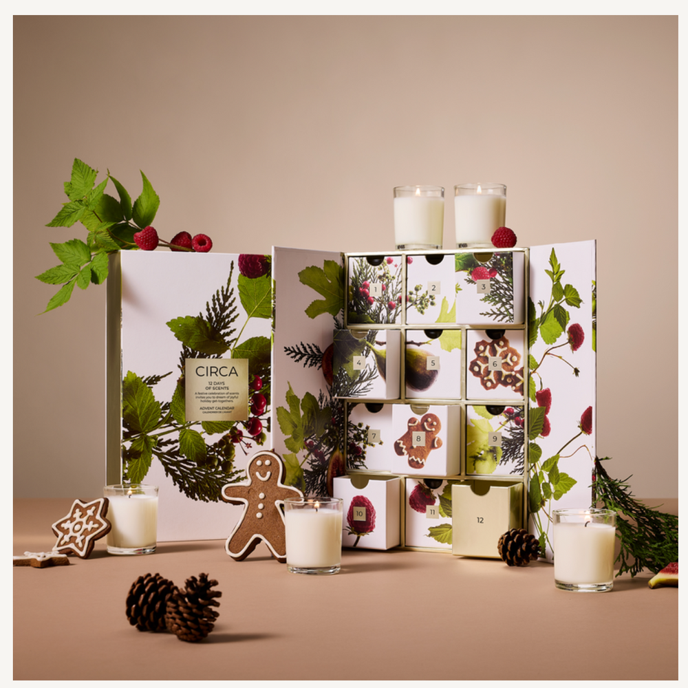
                  
                    Advent Calendar 2025 Twelve festive 60g Candles, from core favourites to limited editions. A joyful countdown and a gift to treasure.
                  
                