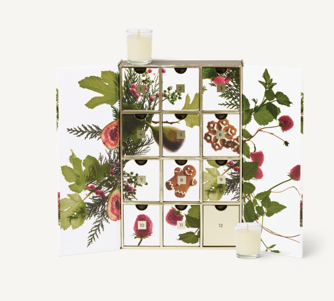 Advent Calendar 2025 Twelve festive 60g Candles, from core favourites to limited editions. A joyful countdown and a gift to treasure.