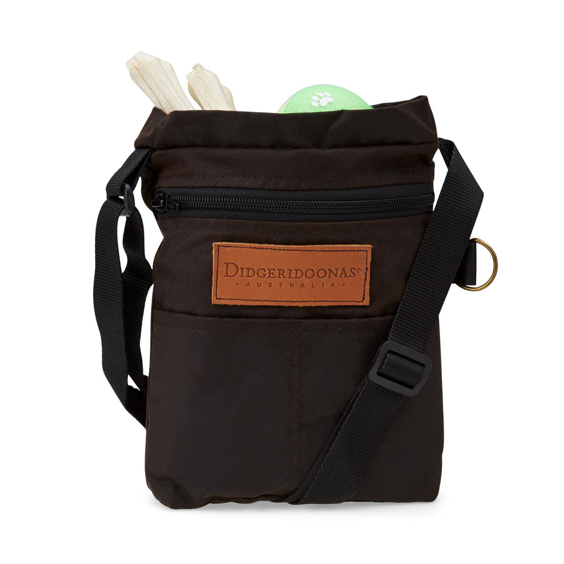 Dog Walkers Carry All Snuffles doesn’t have pockets. You need your pockets for your people stuff and your hands for Snuffles’s lead. So how do you carry Snuffles’s things? Well, this is Australian oilskin bag is our solution!