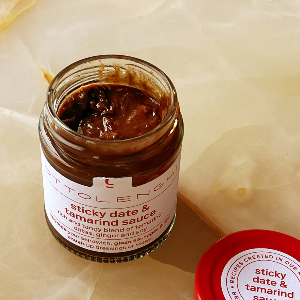 
                  
                    Ottolenghi sticky date and tamarind sauce. Rich and tangy blend of tamarind, dates, ginger and soy
                  
                