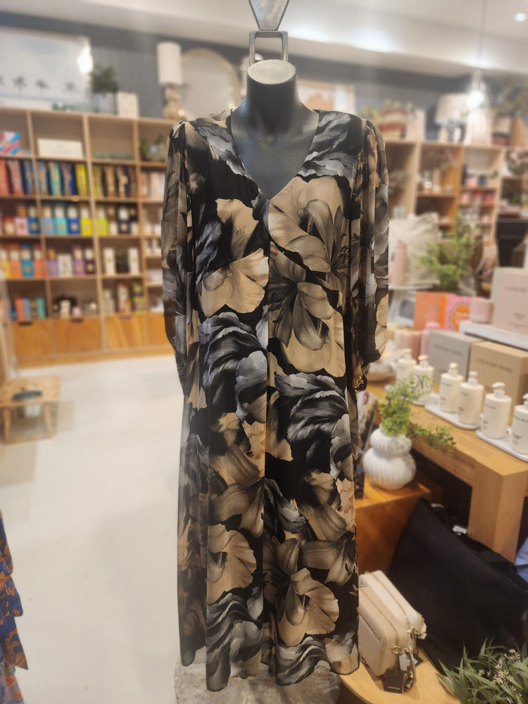 
                  
                    Philosophy | V Billow Dress in Lili
                  
                