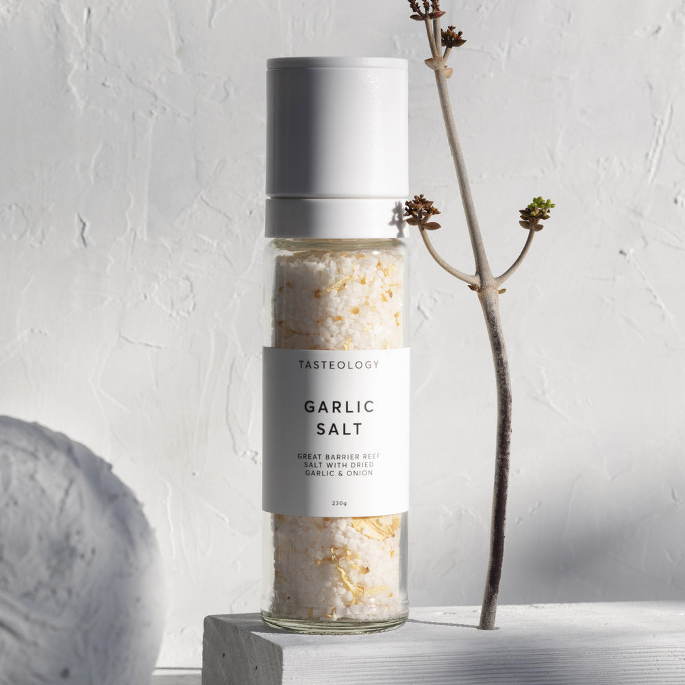 Garlic Salt TASTEOLOGYS Garlic & Onion Salt has a base of Great Barrier Reef white rock salt, which has been carefully blended with garlic and onion granules to create a rich, flavoursome mix.