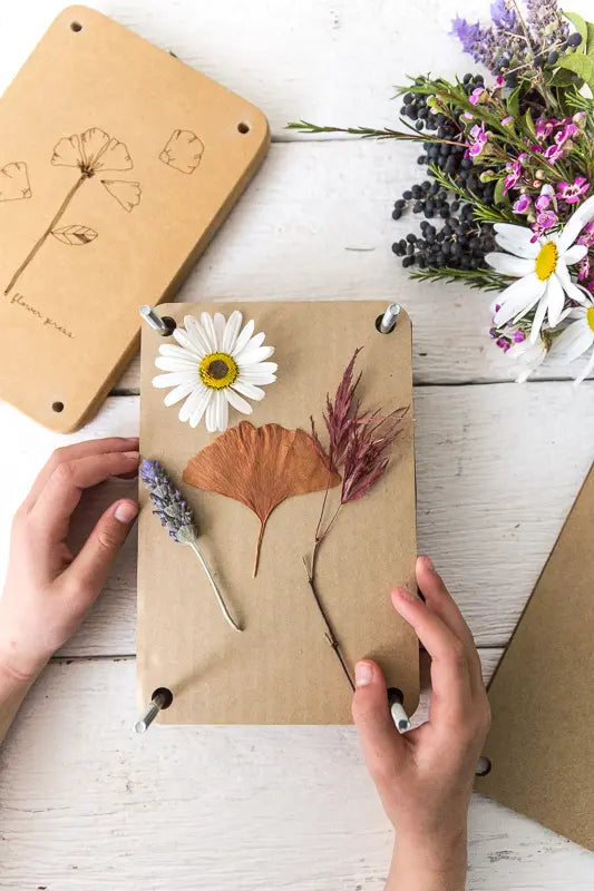 
                  
                    Large 'Poppy' Flower Press Flowers blossom & wither but their beauty can be eternalised.  Sow n’ Sow’s hand-crafted Flower Press allows your flowers, blossoms & flora to be preserved to become works of art.
                  
                