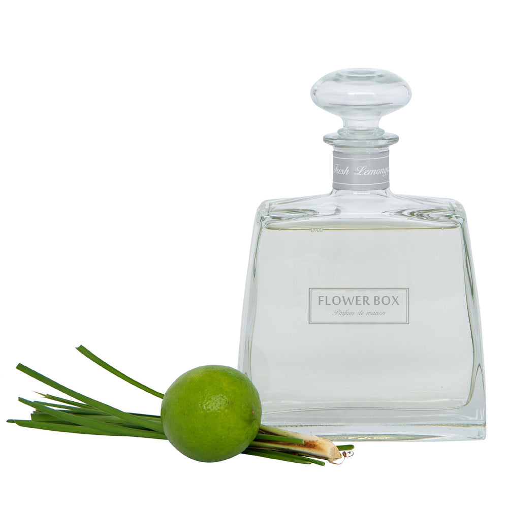 Hallmark Diffuser | Fresh Lemongrass The unmistakable fragrances of Lemongrass and Lime Zest are here merged with fresh Lemon Peel over soft floral and Vanilla undertones.  This revitalising fragrance will have you energised and feeling fresh.