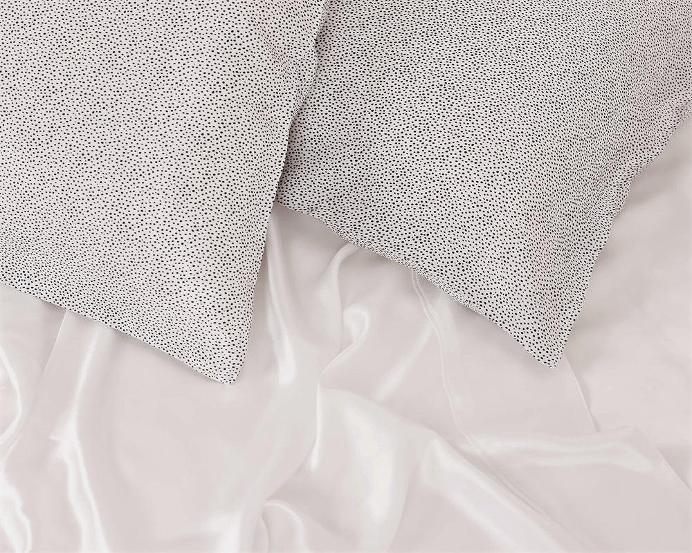 Silk Pillowslip | Spotty Dots